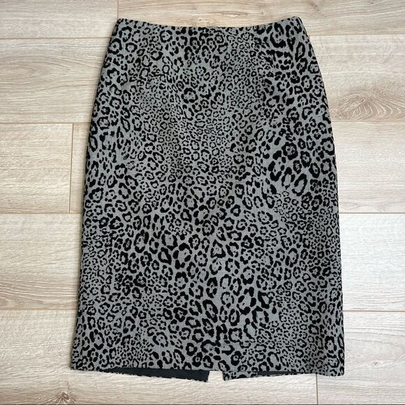 Carlisle Leopard Print Wool Pencil Skirt Size 0 - Picture 2 of 11